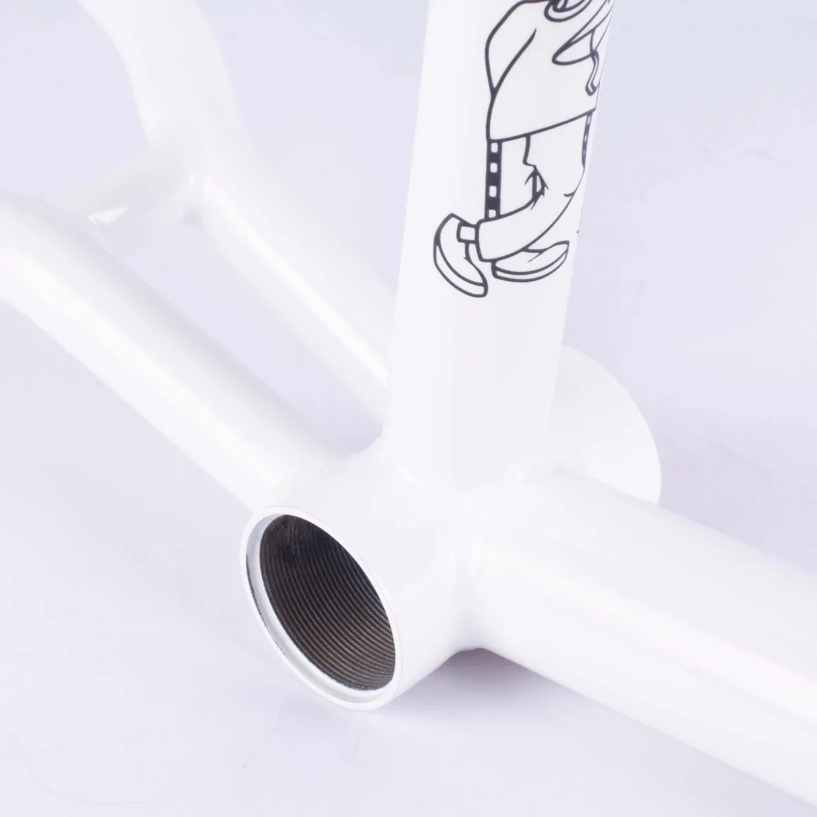 24" Race Frame / white