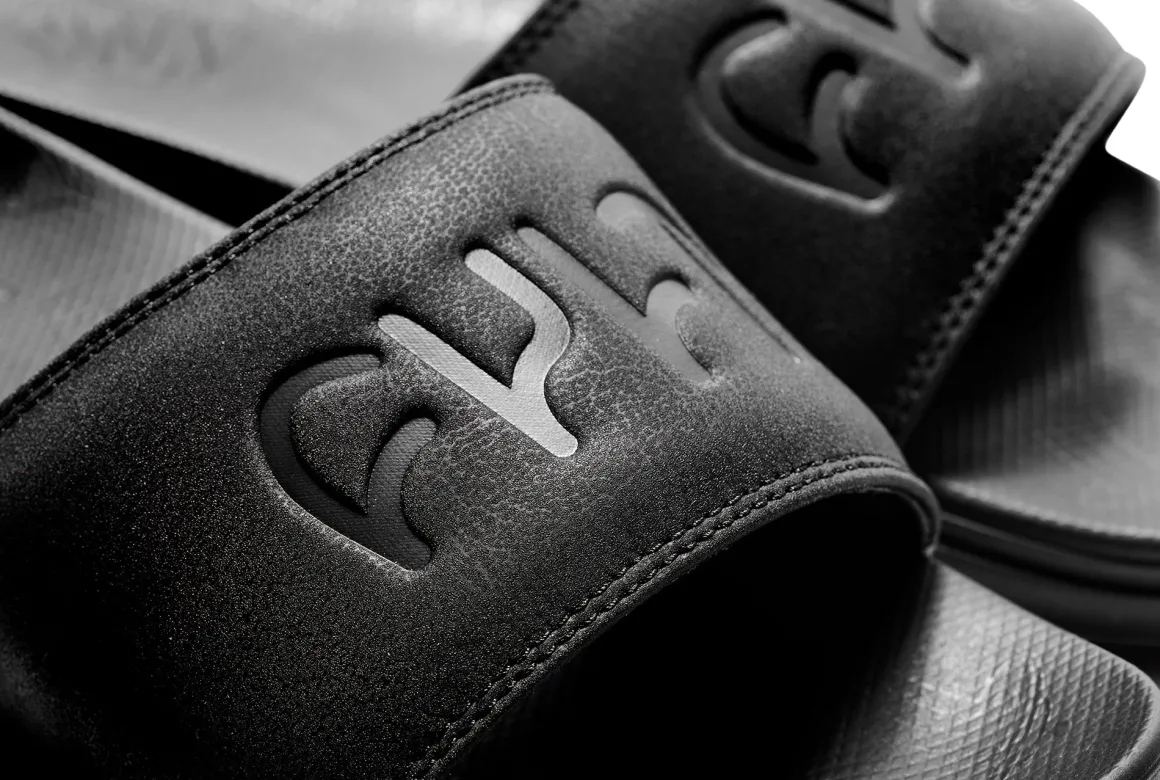 Cult x Vans La Costa Slides