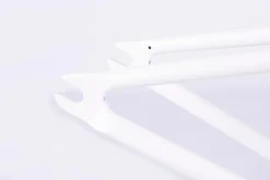 Walsh Frame / white